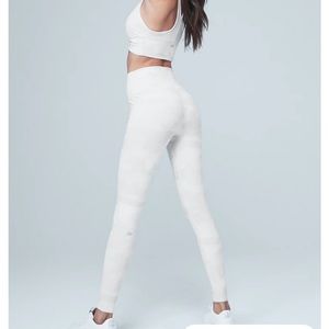 ALO YOGA HIGH WAIST CAMO VAPOR LEGGING, XS NWT